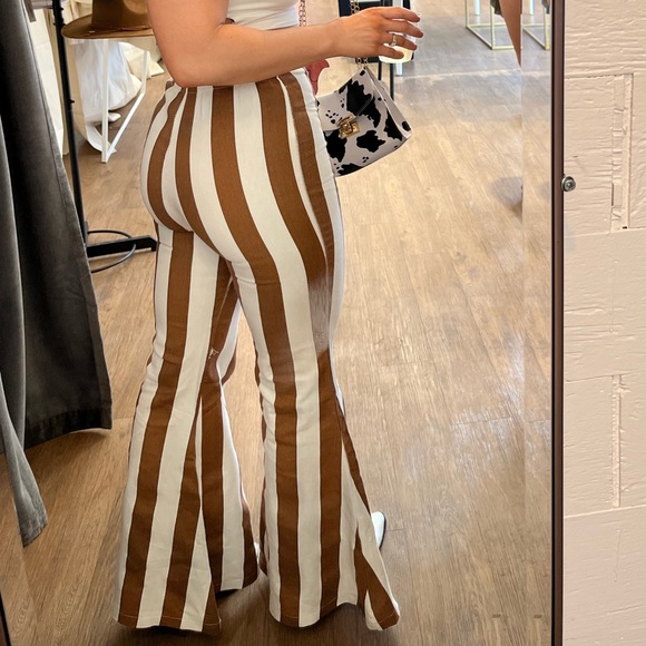 Princess Polly Striped Flare Jeans - Picture 2 of 2